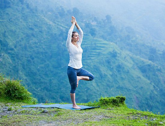 Bài tập Yoga Vrikshasana