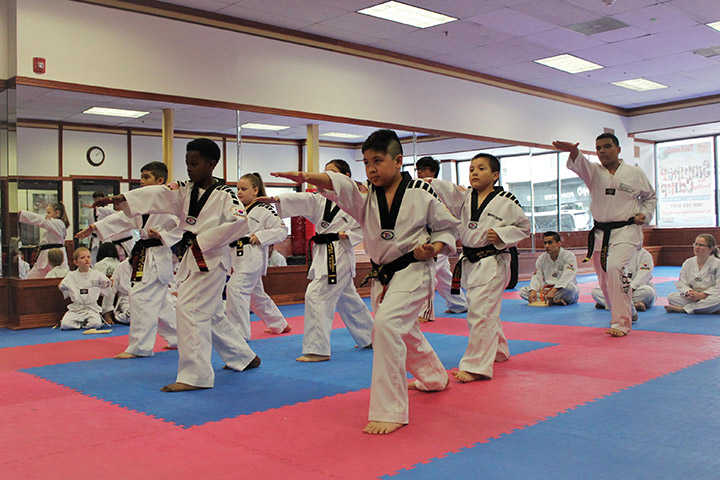 Bao lâu để đạt được đai đen trong Taekwondo?